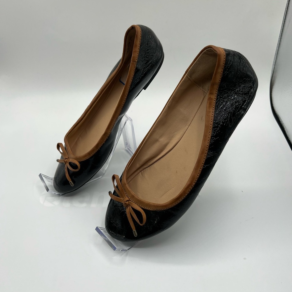 Arabella Black & Tan Ballet Flats – Classic Two-Tone Bow Style